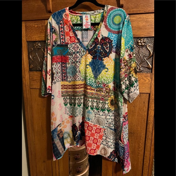 Johnny Was Gigi Velvet Patchwork Tunic - Picture 9 of 10